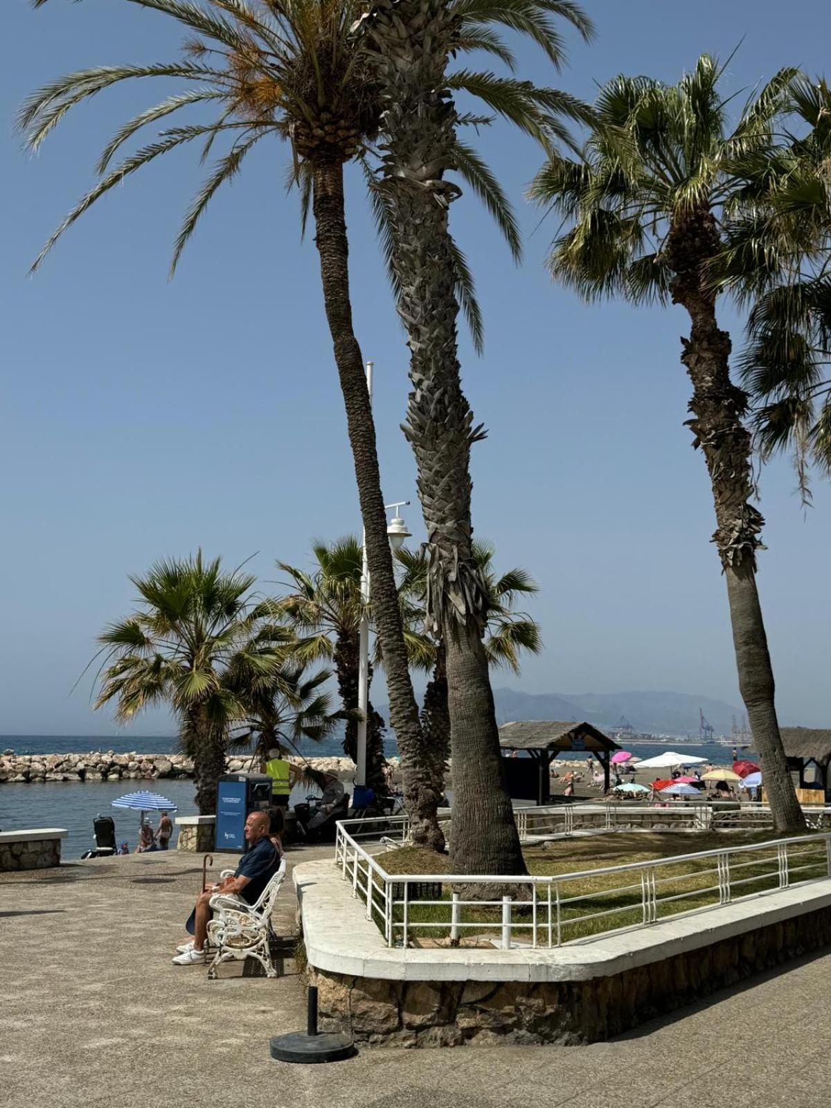 Pedregalejo Beach Málaga Exterior foto